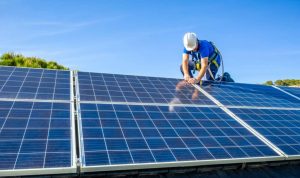 Installation et mise en production des panneaux solaires photovoltaïques à Le Pellerin